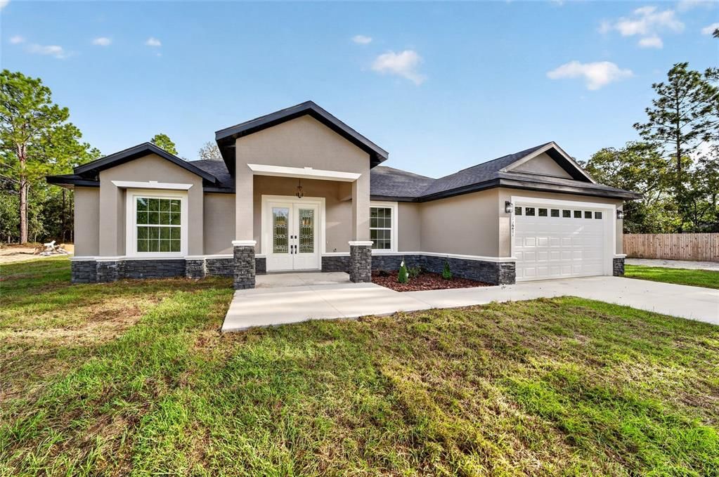 На продажу: $415,000 (3 спален, 2 ванн, 1831 Квадратных фут)