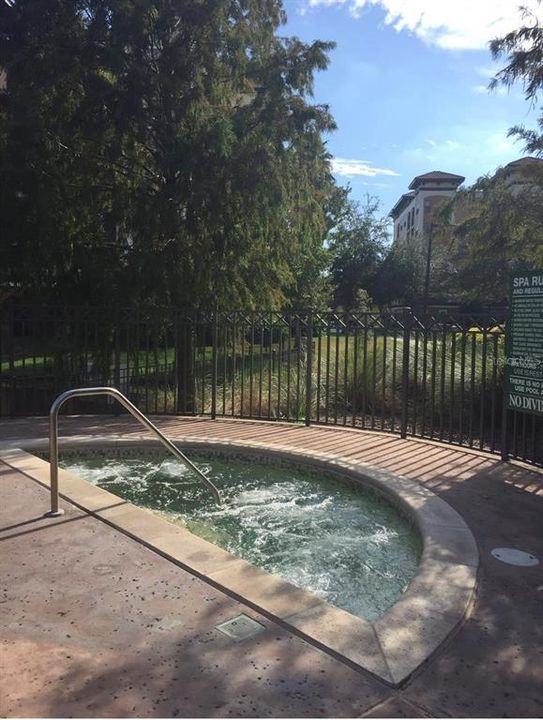 En Venta: $165,000 (2 camas, 2 baños, 957 Pies cuadrados)