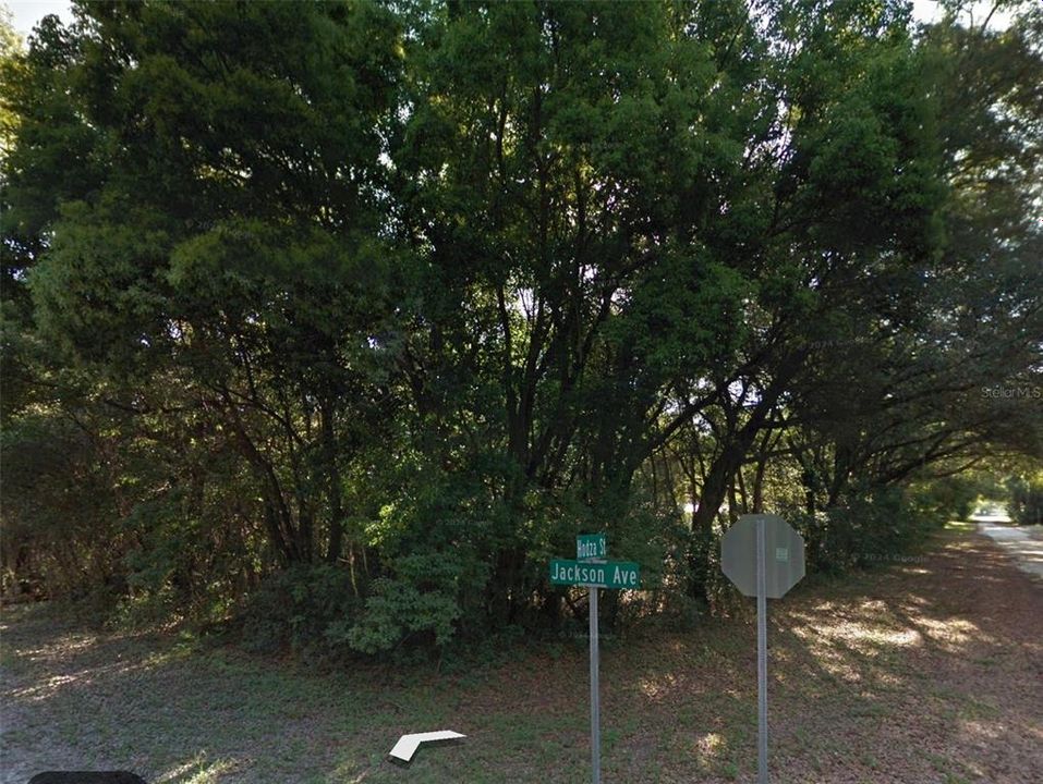 En Venta: $55,000 (0.40 acres)