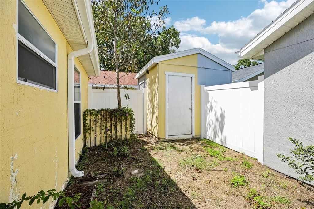 En Venta: $309,000 (3 camas, 2 baños, 1101 Pies cuadrados)