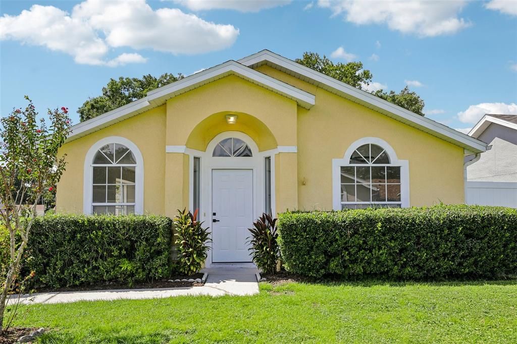 En Venta: $309,000 (3 camas, 2 baños, 1101 Pies cuadrados)