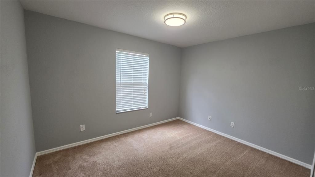 En Venta: $249,900 (4 camas, 3 baños, 1856 Pies cuadrados)