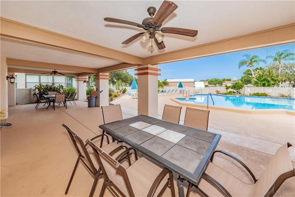 В аренду: $1,550 (2 спален, 2 ванн, 1114 Квадратных фут)