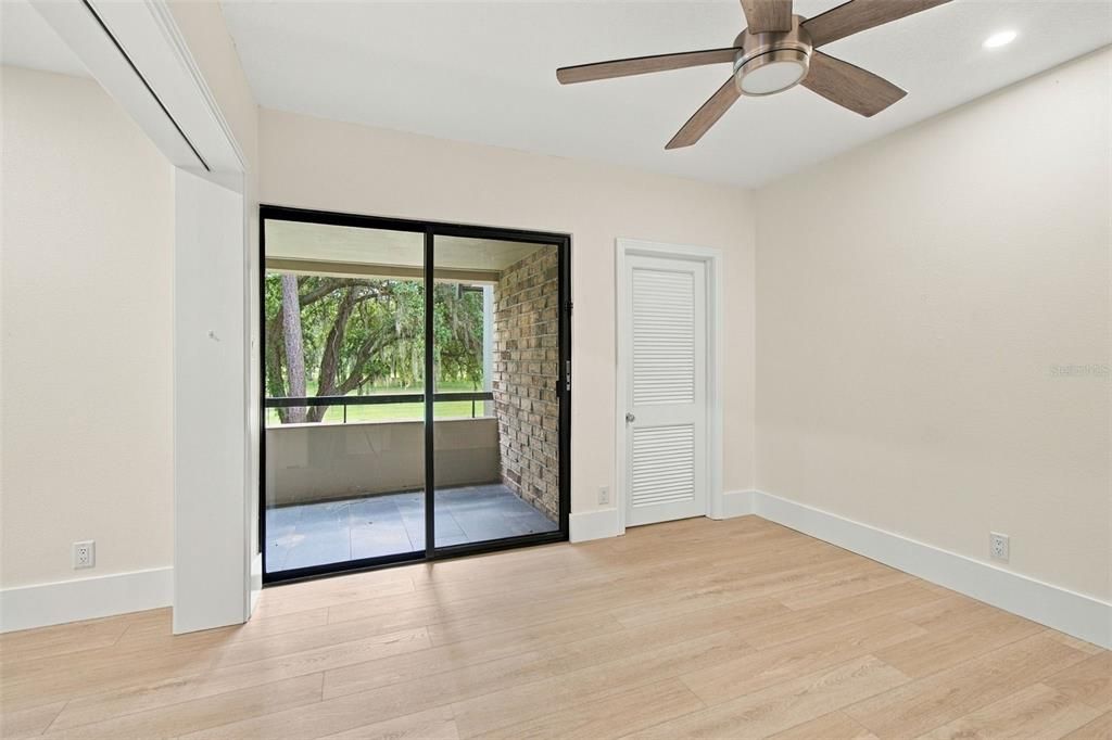 For Sale: $549,900 (2 beds, 2 baths, 1660 Square Feet)