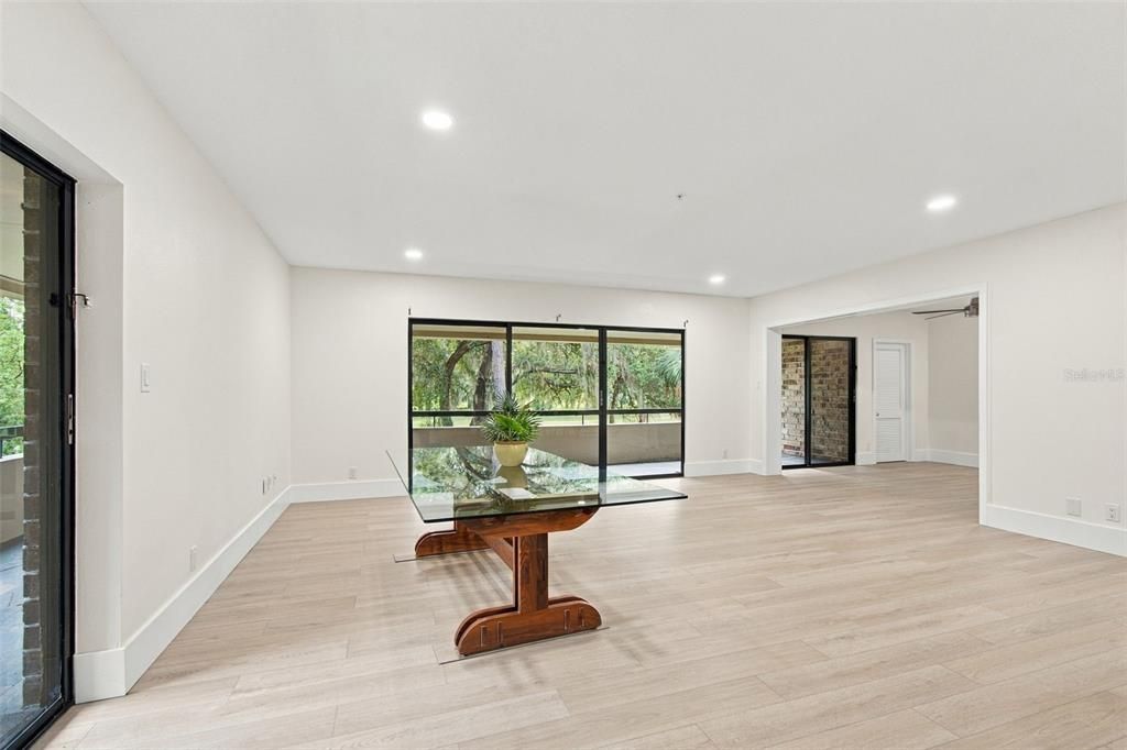For Sale: $549,900 (2 beds, 2 baths, 1660 Square Feet)