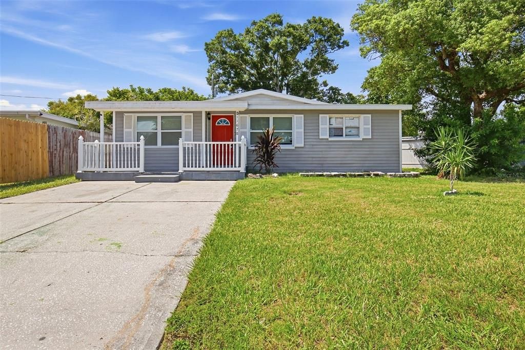 На продажу: $269,900 (3 спален, 2 ванн, 1269 Квадратных фут)