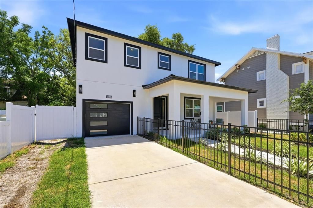 For Sale: $489,500 (3 beds, 2 baths, 1419 Square Feet)