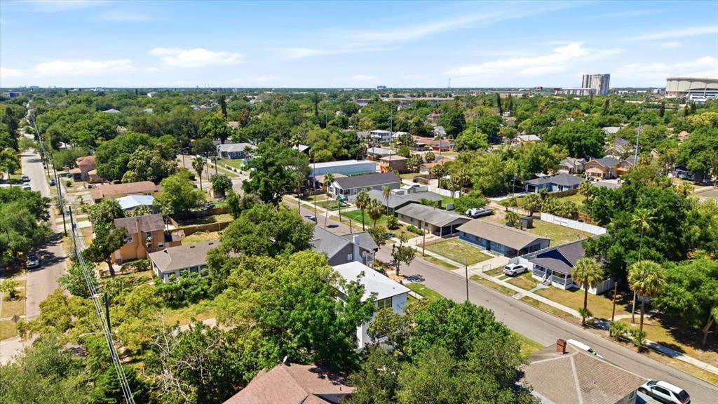 For Sale: $489,500 (3 beds, 2 baths, 1419 Square Feet)