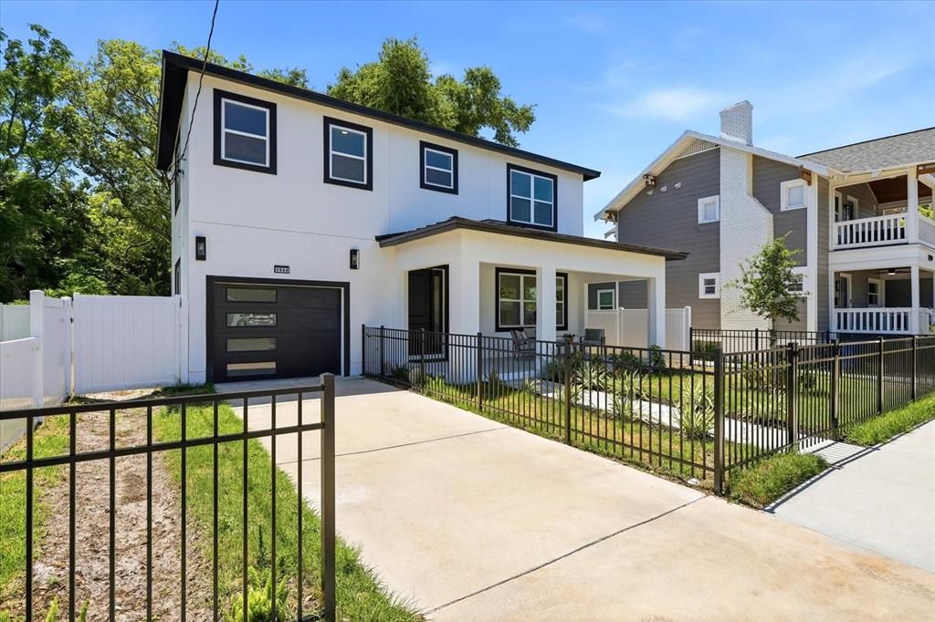 For Sale: $489,500 (3 beds, 2 baths, 1419 Square Feet)