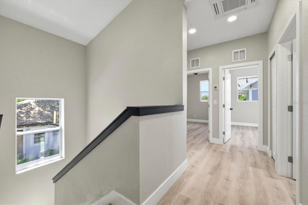 For Sale: $489,500 (3 beds, 2 baths, 1419 Square Feet)