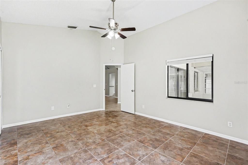 For Sale: $314,900 (3 beds, 2 baths, 1511 Square Feet)
