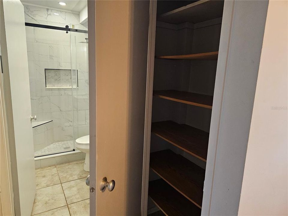 В аренду: $1,000 (1 спален, 1 ванн, 648 Квадратных фут)