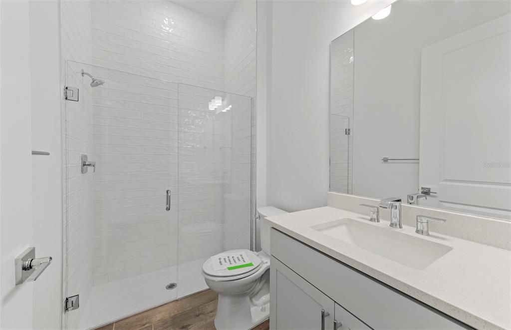 На продажу: $959,990 (3 спален, 3 ванн, 2483 Квадратных фут)