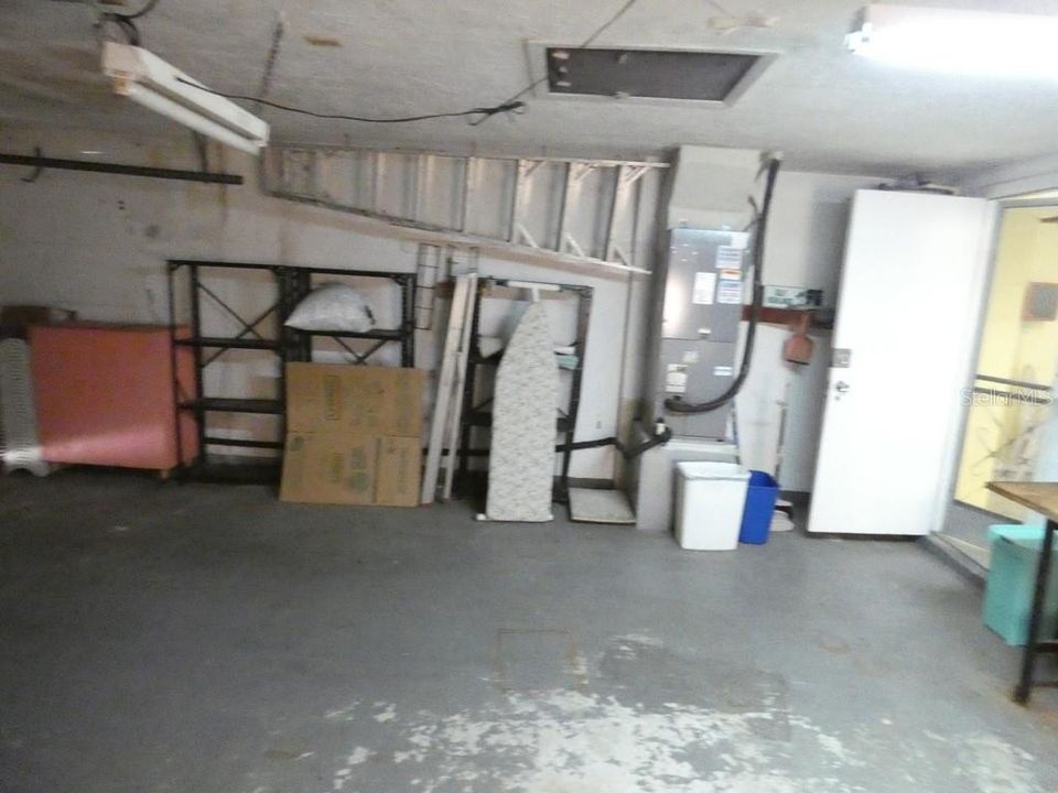 For Sale: $219,900 (2 beds, 2 baths, 1399 Square Feet)