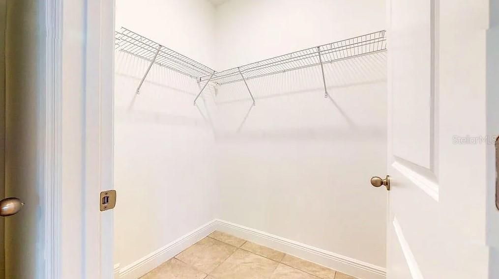 В аренду: $1,800 (3 спален, 2 ванн, 1522 Квадратных фут)