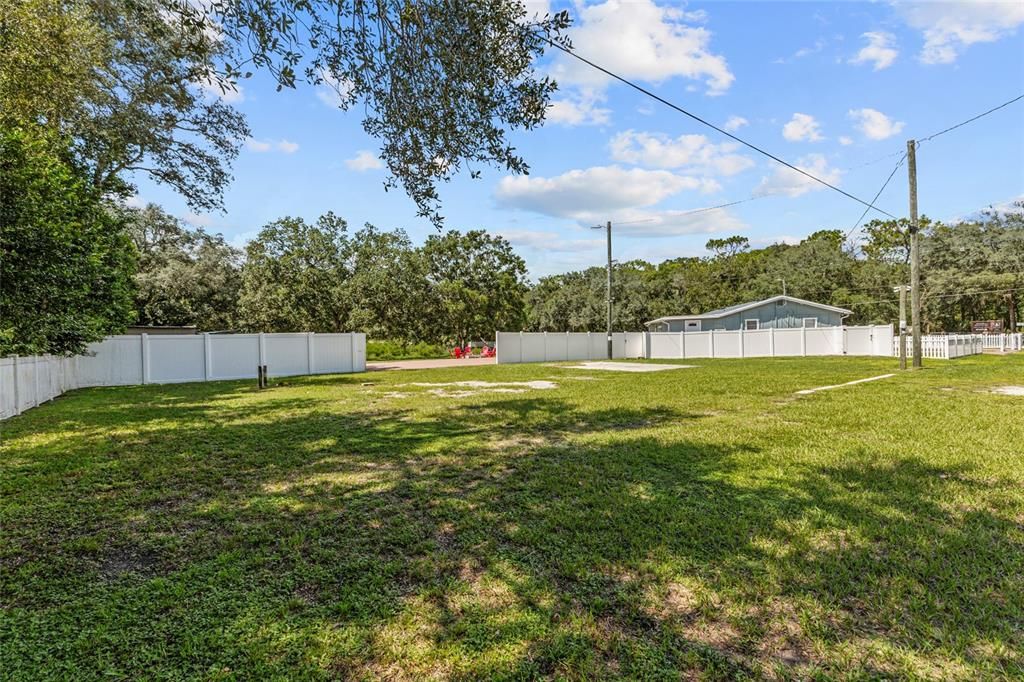 For Sale: $449,900 (4 beds, 3 baths, 2034 Square Feet)