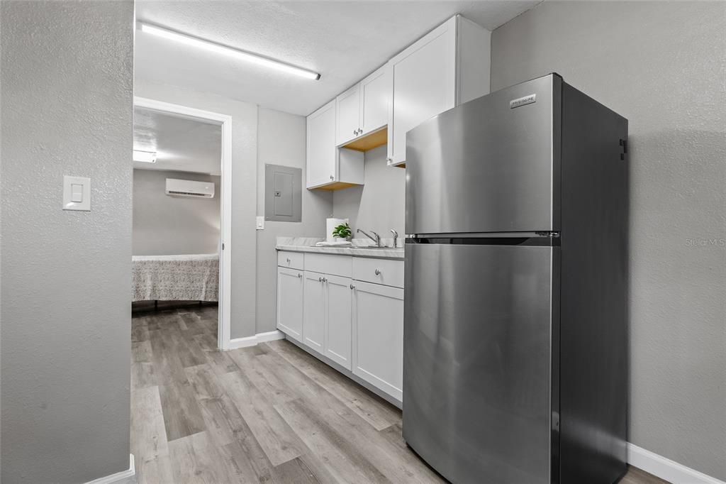 For Sale: $449,900 (4 beds, 3 baths, 2034 Square Feet)