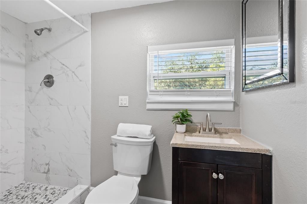 For Sale: $449,900 (4 beds, 3 baths, 2034 Square Feet)