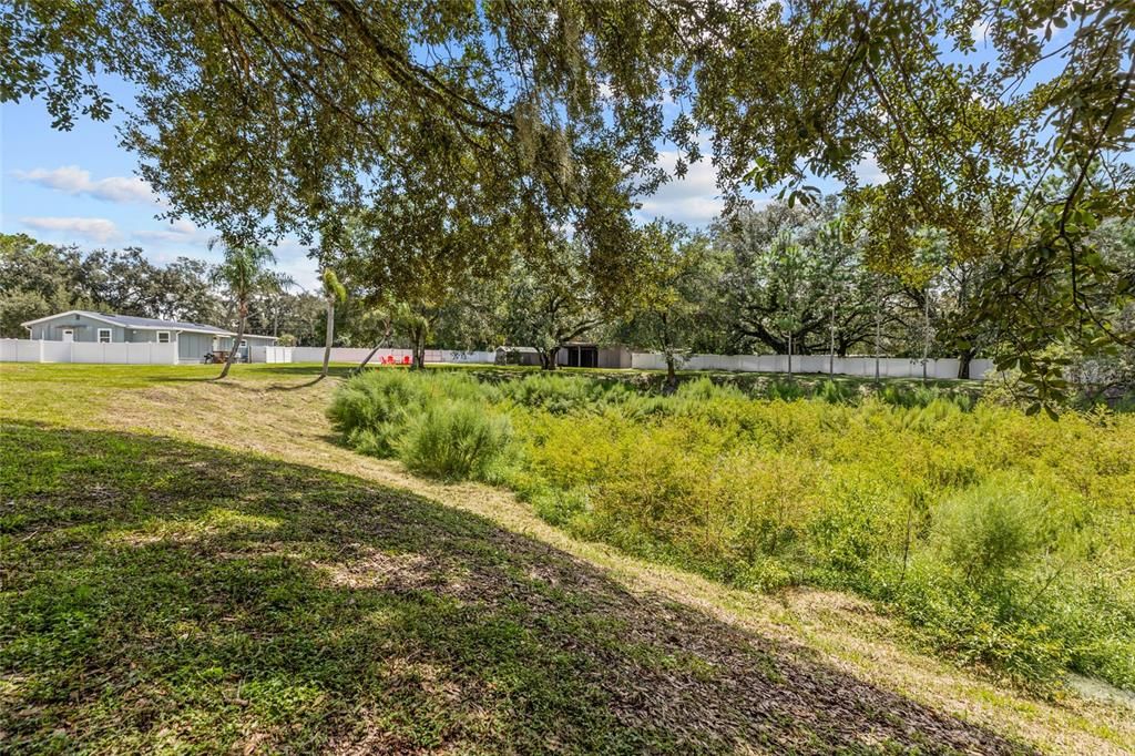 For Sale: $449,900 (4 beds, 3 baths, 2034 Square Feet)
