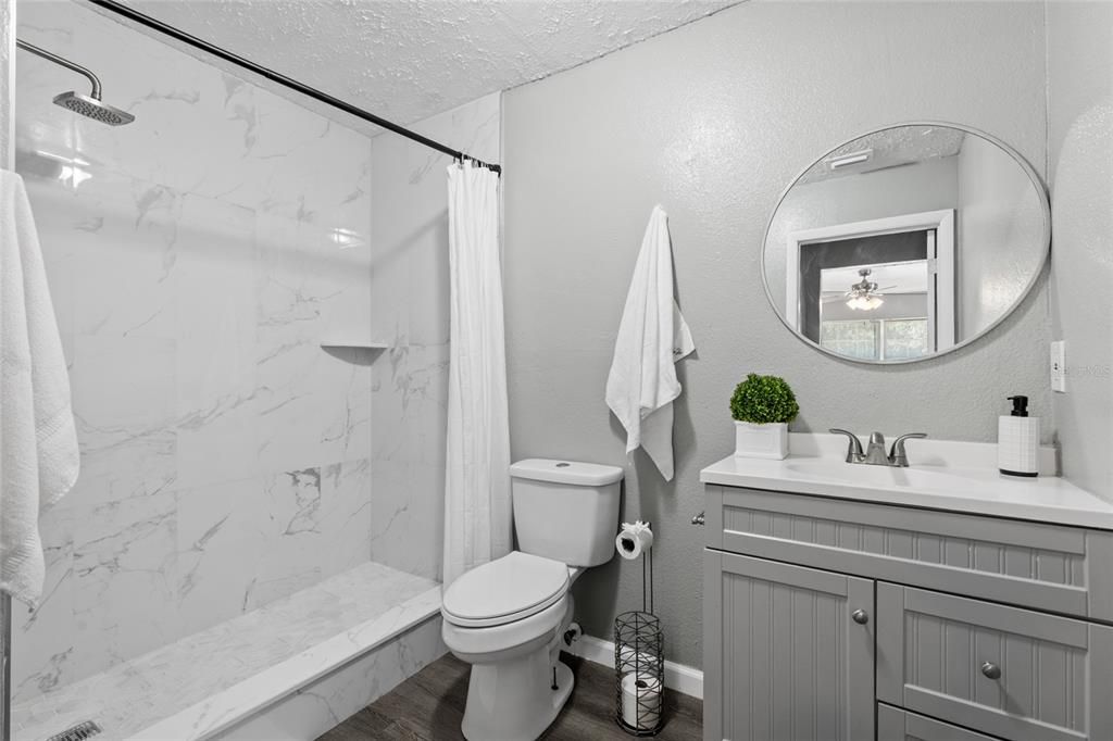 For Sale: $449,900 (4 beds, 3 baths, 2034 Square Feet)