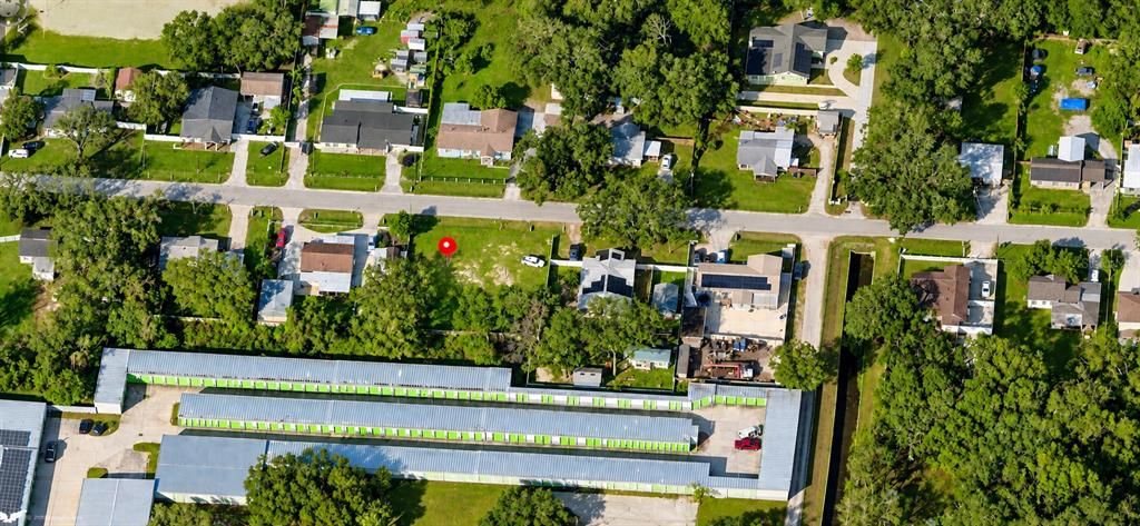 На продажу: $249,900 (0.15 acres)