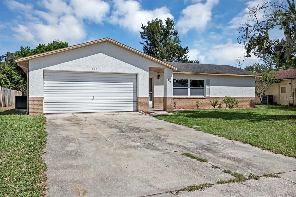 For Sale: $232,500 (3 beds, 2 baths, 1229 Square Feet)