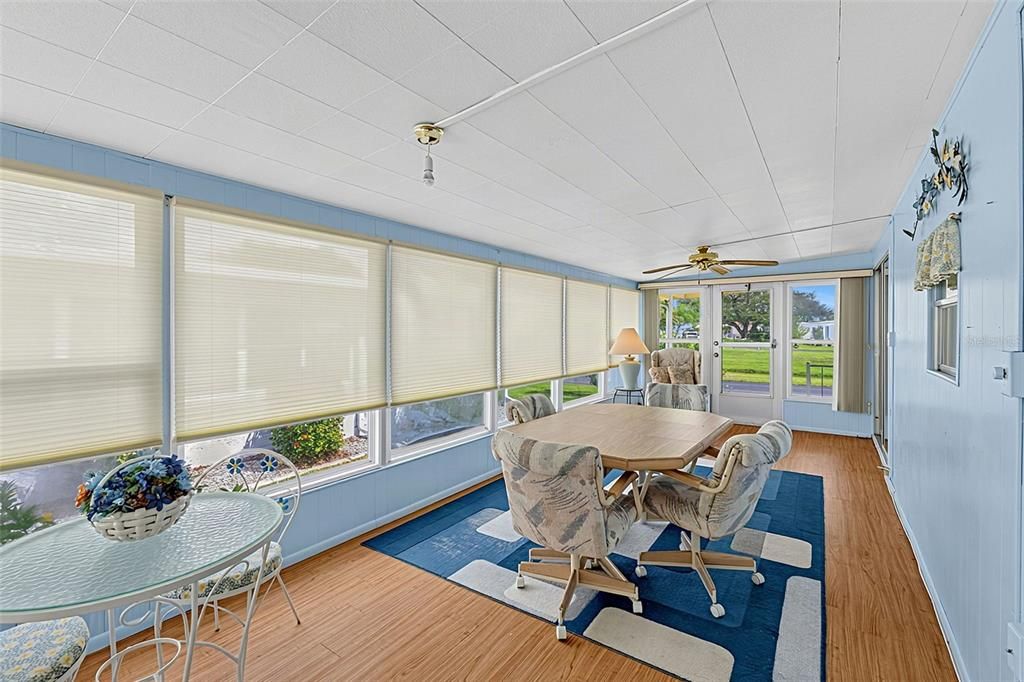 Active With Contract: $135,000 (2 beds, 2 baths, 1368 Square Feet)