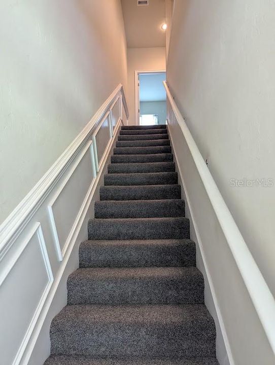 For Rent: $2,300 (3 beds, 2 baths, 1431 Square Feet)