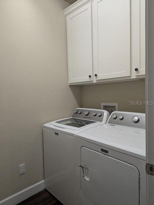For Rent: $2,300 (3 beds, 2 baths, 1431 Square Feet)