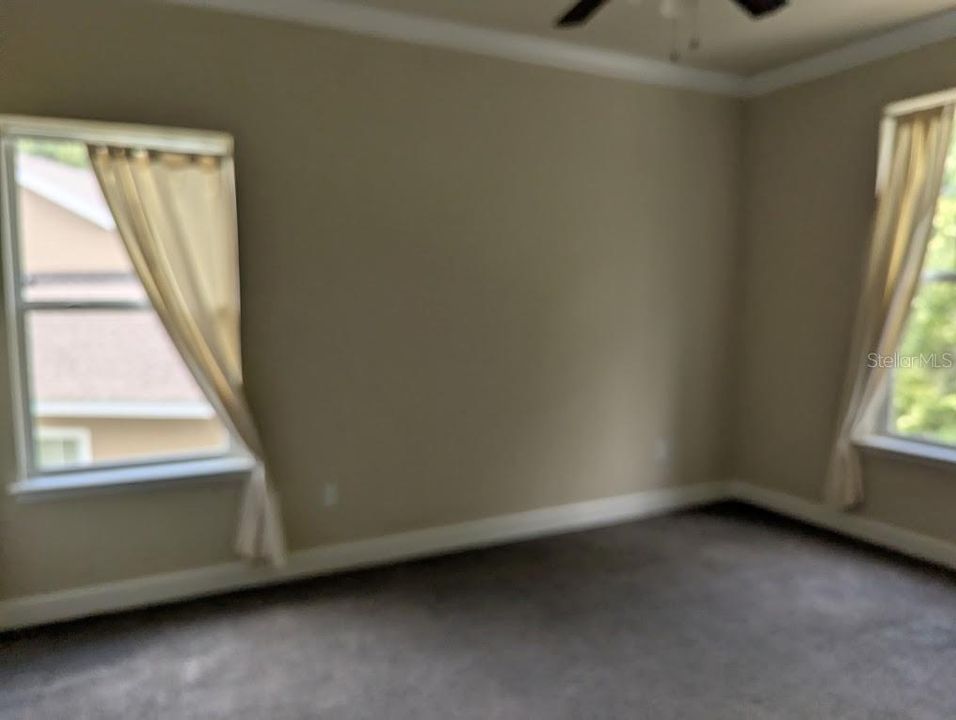 For Rent: $2,300 (3 beds, 2 baths, 1431 Square Feet)