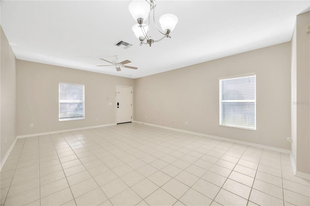 For Rent: $1,775 (2 beds, 2 baths, 1248 Square Feet)