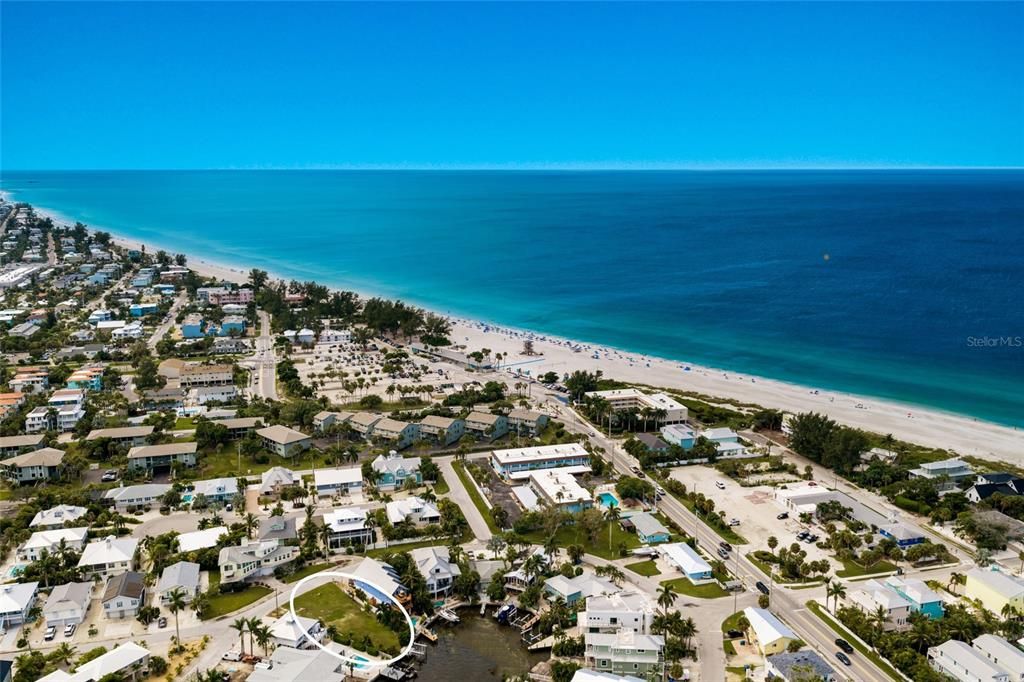 For Sale: $1,695,000 (0.15 acres)