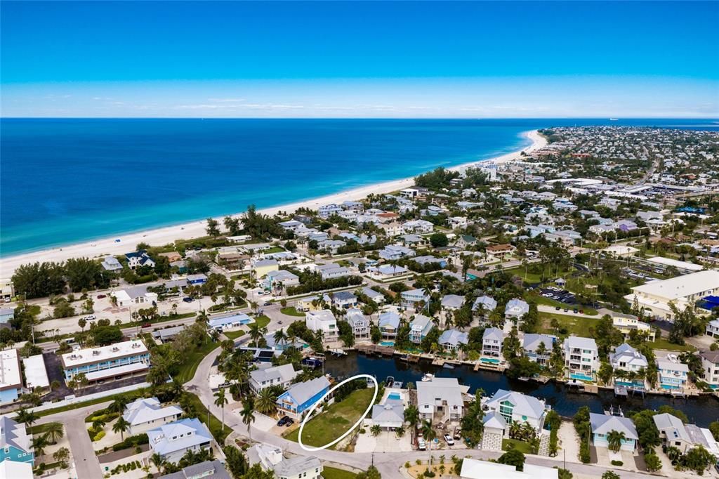 For Sale: $1,695,000 (0.15 acres)