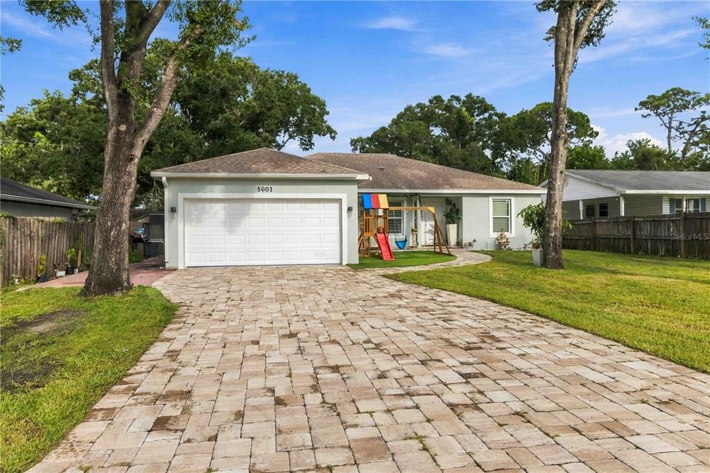For Sale: $445,000 (3 beds, 2 baths, 1725 Square Feet)
