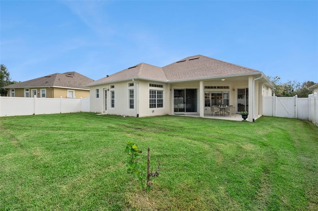 For Sale: $549,950 (4 beds, 3 baths, 2285 Square Feet)