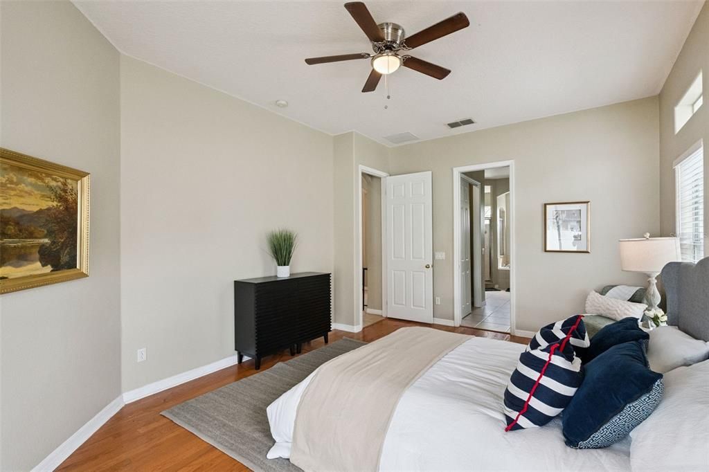 For Sale: $549,950 (4 beds, 3 baths, 2285 Square Feet)