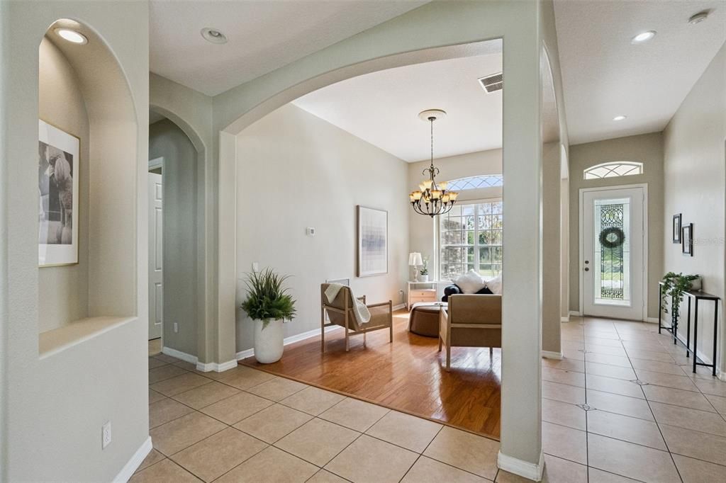 For Sale: $549,950 (4 beds, 3 baths, 2285 Square Feet)