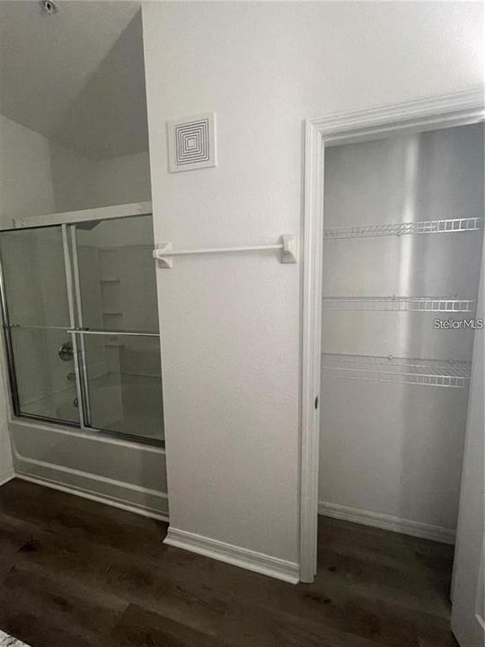 En Renta: $2,300 (3 camas, 2 baños, 1461 Pies cuadrados)