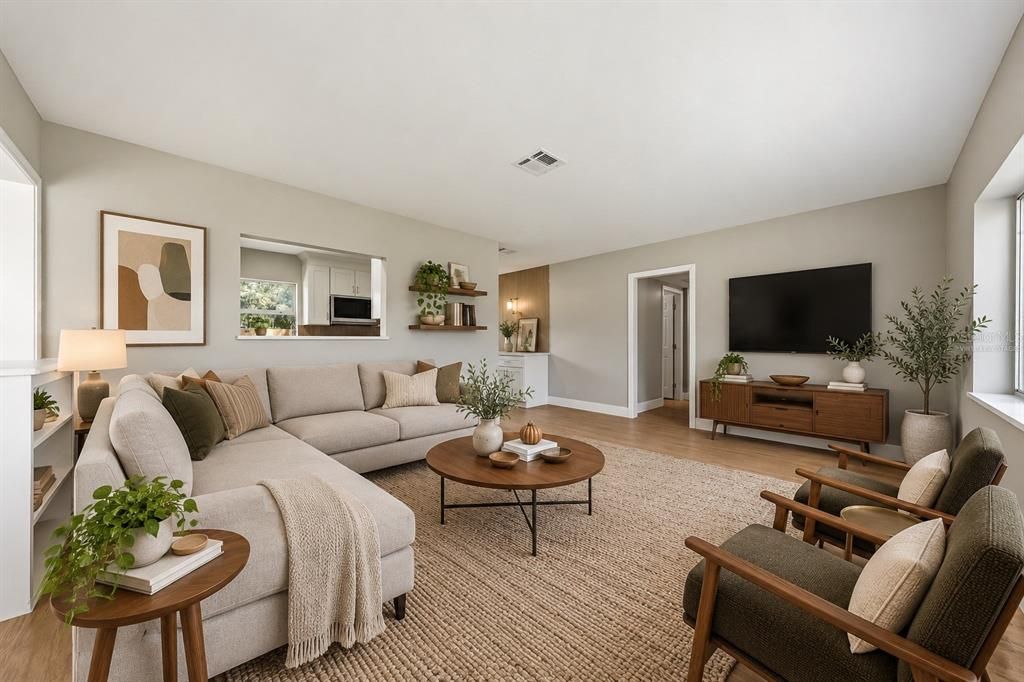 For Sale: $299,900 (3 beds, 2 baths, 1593 Square Feet)