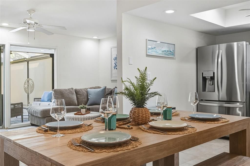 В аренду: $3,800 (2 спален, 2 ванн, 1318 Квадратных фут)