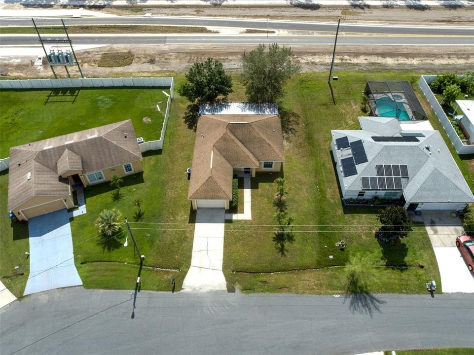 En Venta: $235,000 (3 camas, 2 baños, 1140 Pies cuadrados)