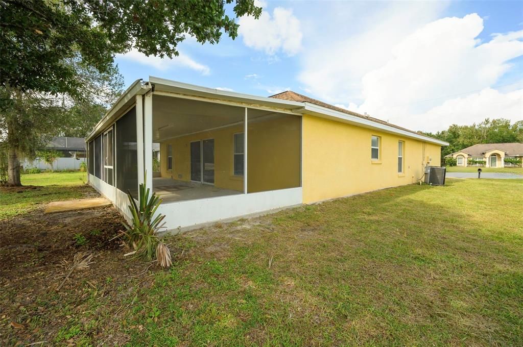 En Venta: $235,000 (3 camas, 2 baños, 1140 Pies cuadrados)