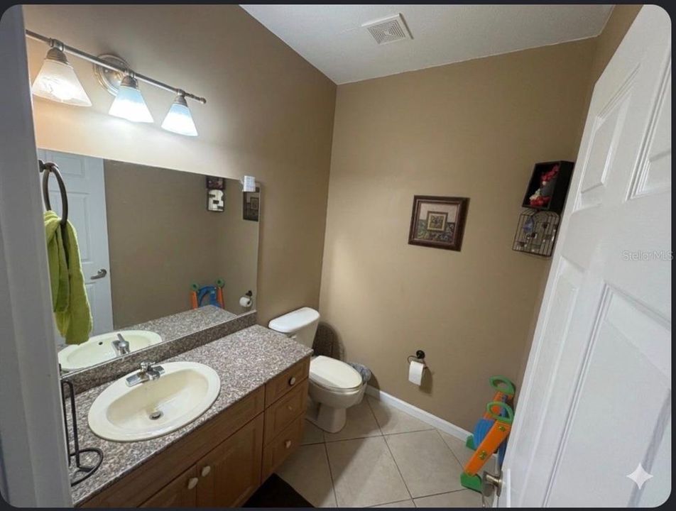 For Sale: $439,000 (3 beds, 2 baths, 1475 Square Feet)