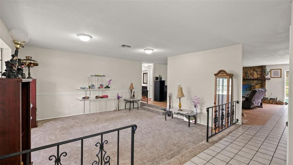 For Sale: $514,900 (5 beds, 2 baths, 2837 Square Feet)