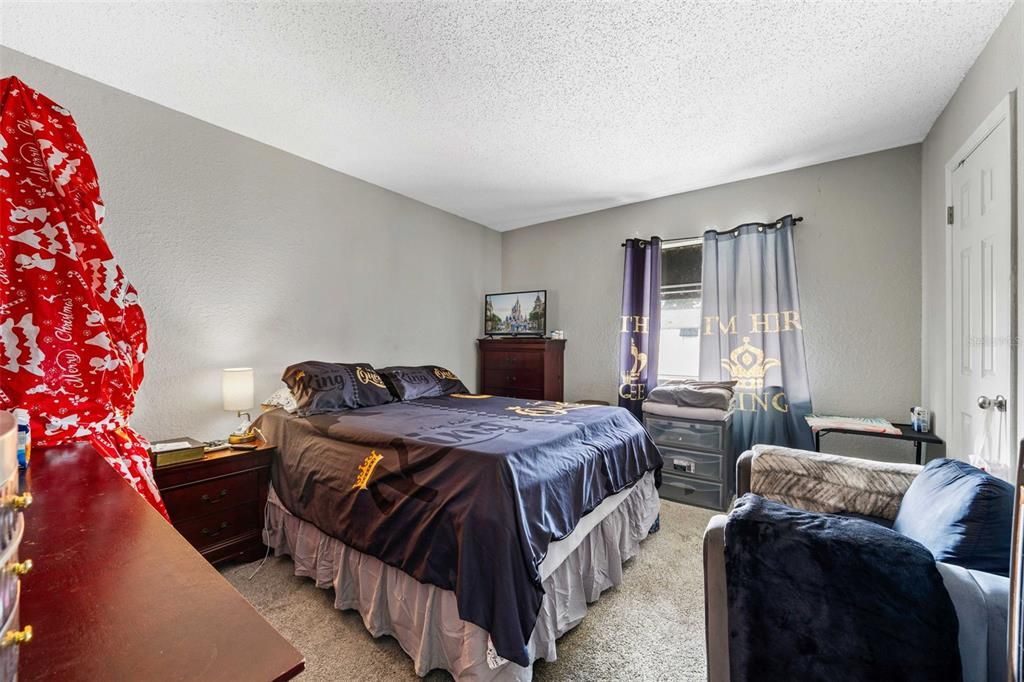 For Sale: $166,500 (3 beds, 2 baths, 1426 Square Feet)