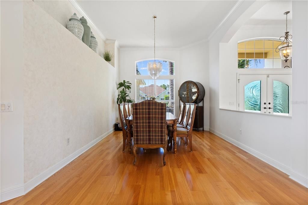 En Venta: $1,749,000 (3 camas, 3 baños, 3591 Pies cuadrados)