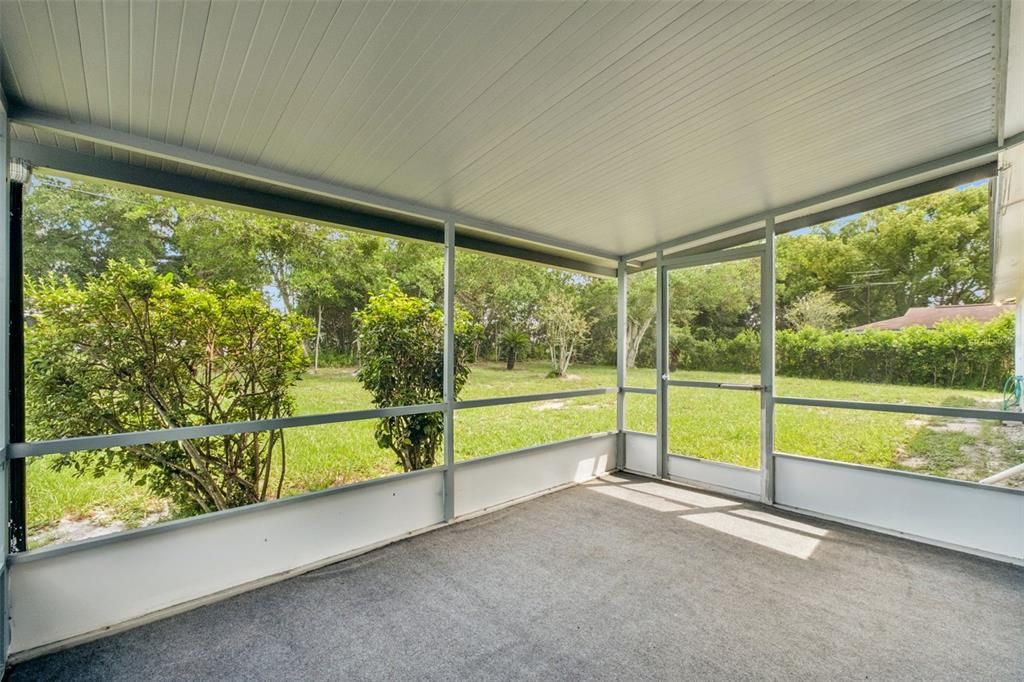 For Sale: $250,000 (2 beds, 2 baths, 1312 Square Feet)