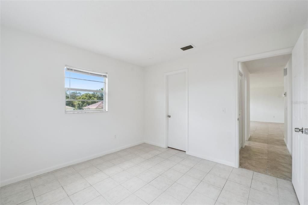 For Sale: $250,000 (2 beds, 2 baths, 1312 Square Feet)