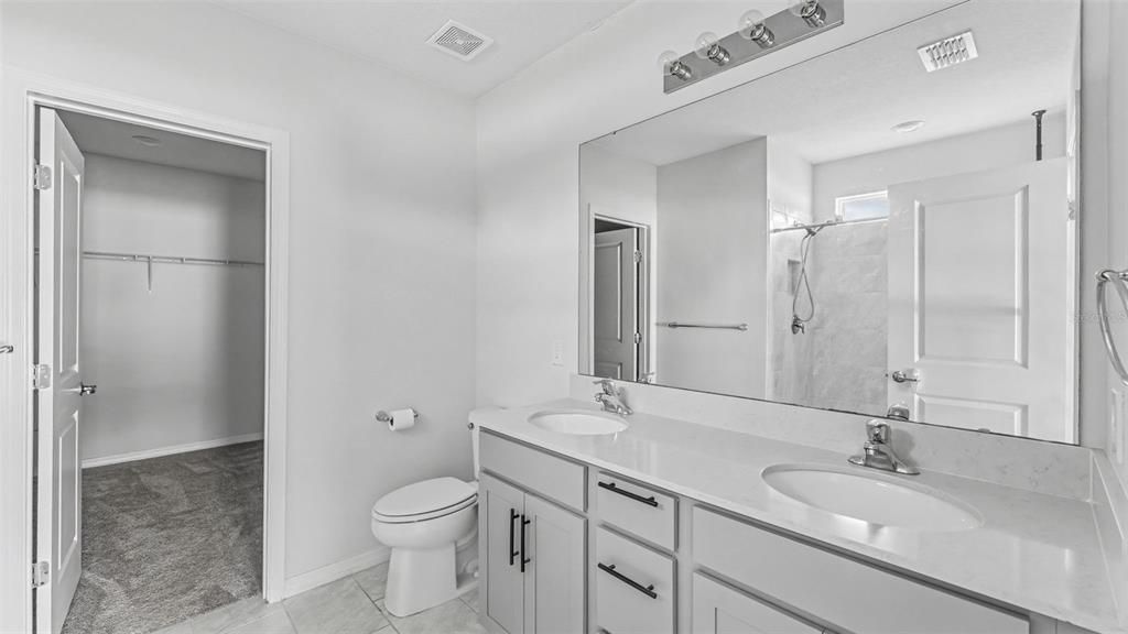 For Sale: $335,000 (3 beds, 2 baths, 1659 Square Feet)