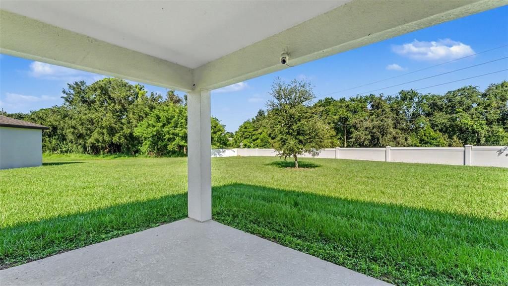 For Sale: $335,000 (3 beds, 2 baths, 1659 Square Feet)